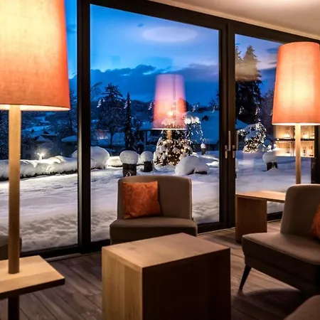 Waldrast - Forestside Living Hotell 4*