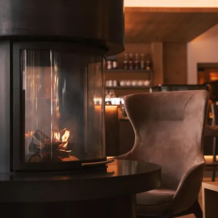 Waldrast - Forestside Living 4* Seis am Schlern